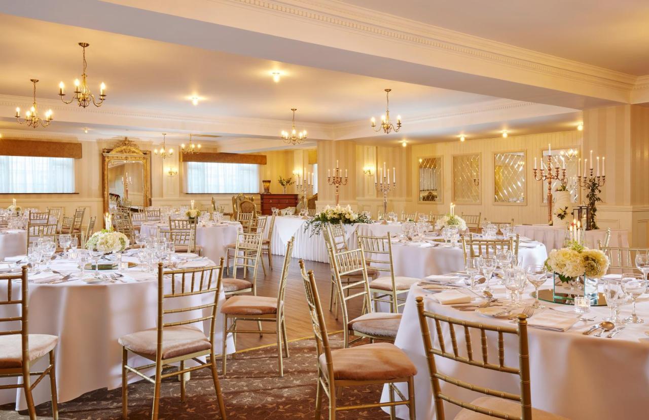 Bellbridge House Hotel Мілтаун-Малбей Екстер'єр фото