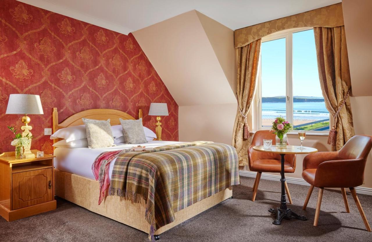 Bellbridge House Hotel Мілтаун-Малбей Екстер'єр фото