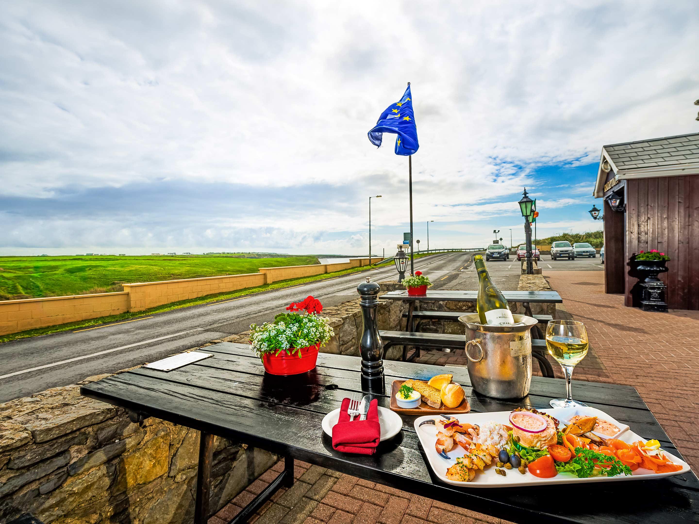 Bellbridge House Hotel Мілтаун-Малбей Екстер'єр фото