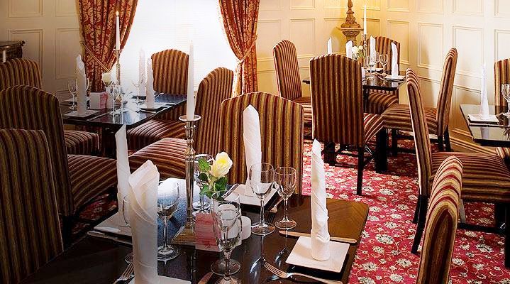 Bellbridge House Hotel Мілтаун-Малбей Екстер'єр фото